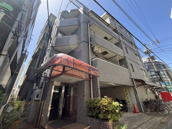 ウィスタリア西荻の物件外観写真